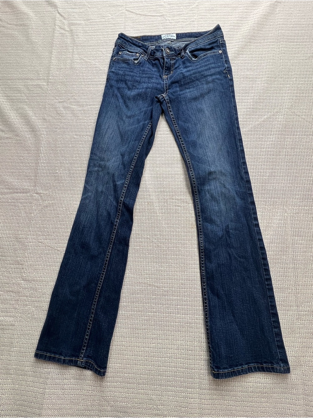 Aeropostale Chelsea Bootcut Jeans Womens Size 1/2 Regular Dark Wash Stretch
